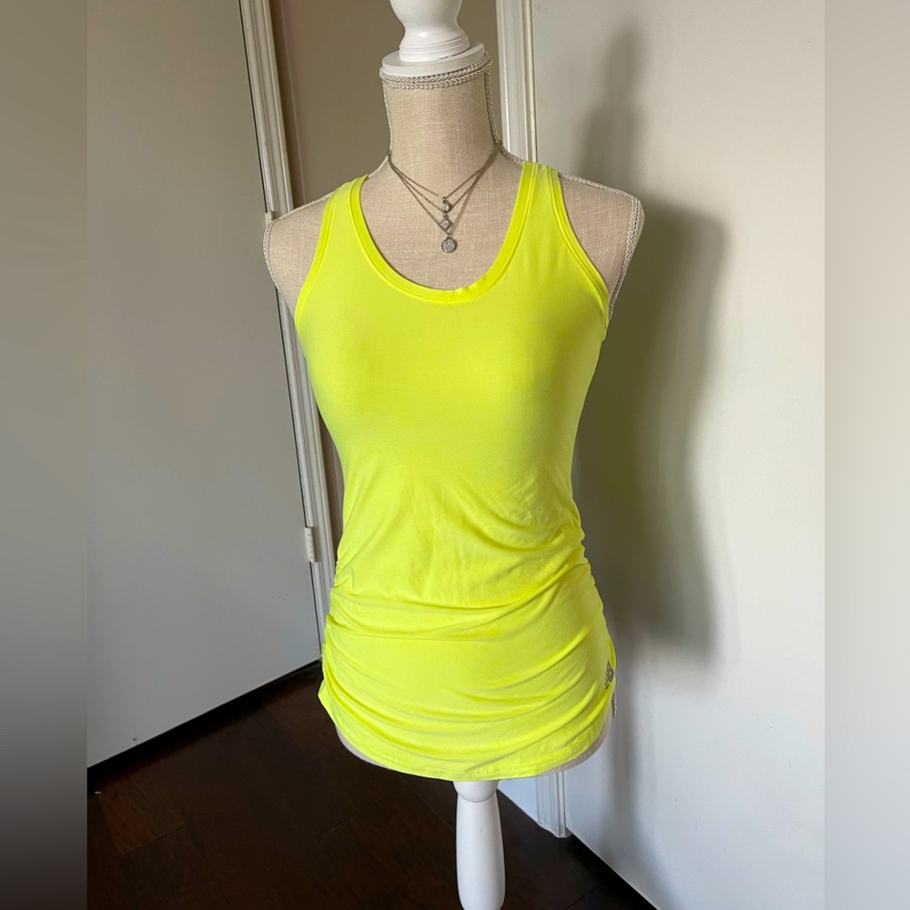 New Balance Sport Top